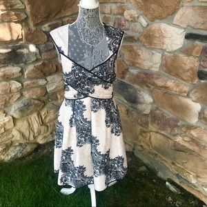 Jessica Simpson Sleeveless Dress